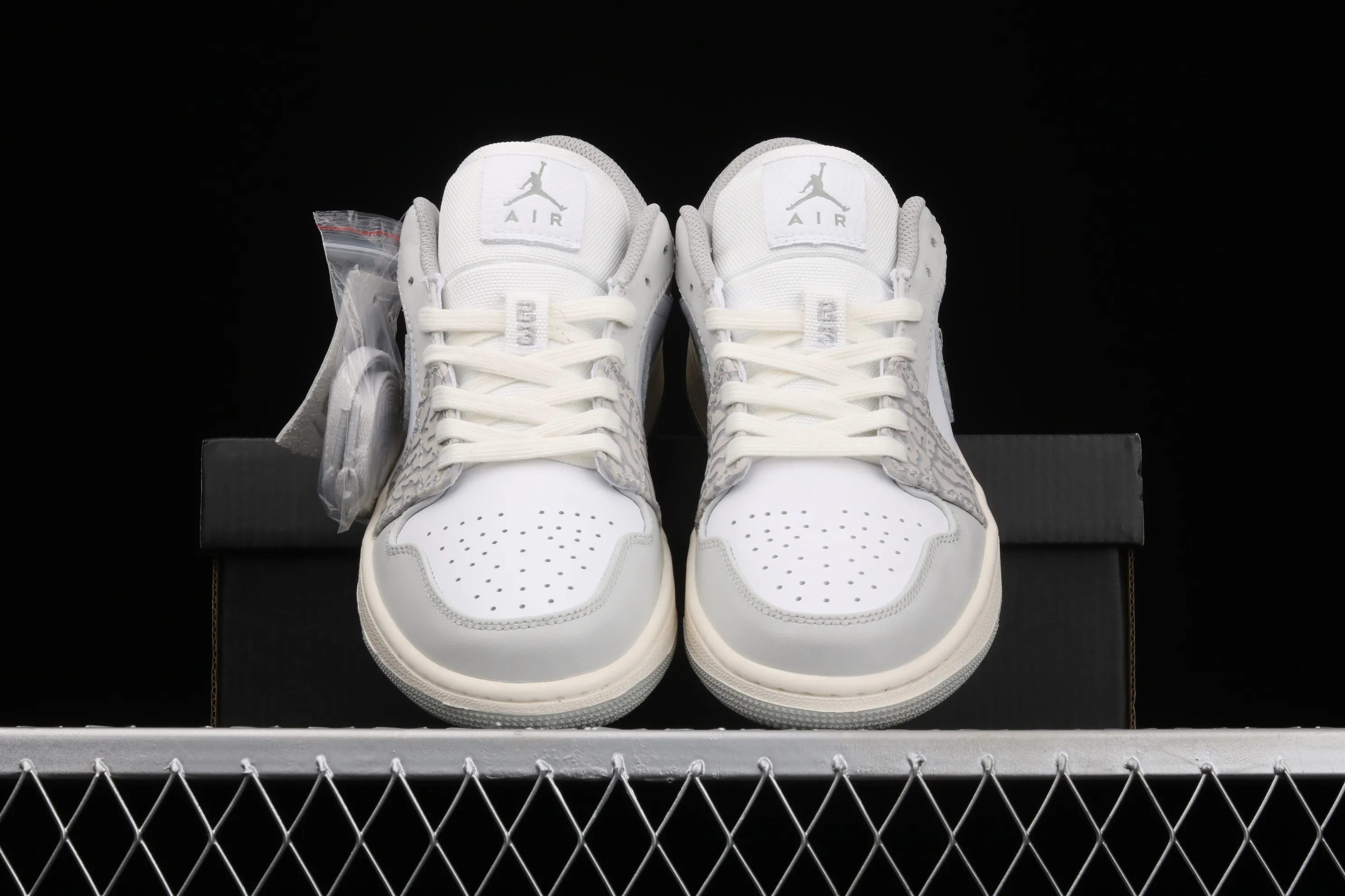 All categories Air Jordan Jordan series basketball shoes Air Jordan 1 Low Air Jordan 1 Low Prm "Elephant Print" AJ1 Joe 1 low white gray crackle pattern DH4269-100